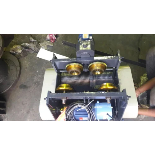 Electric Wire Rope Hoist - Image 3